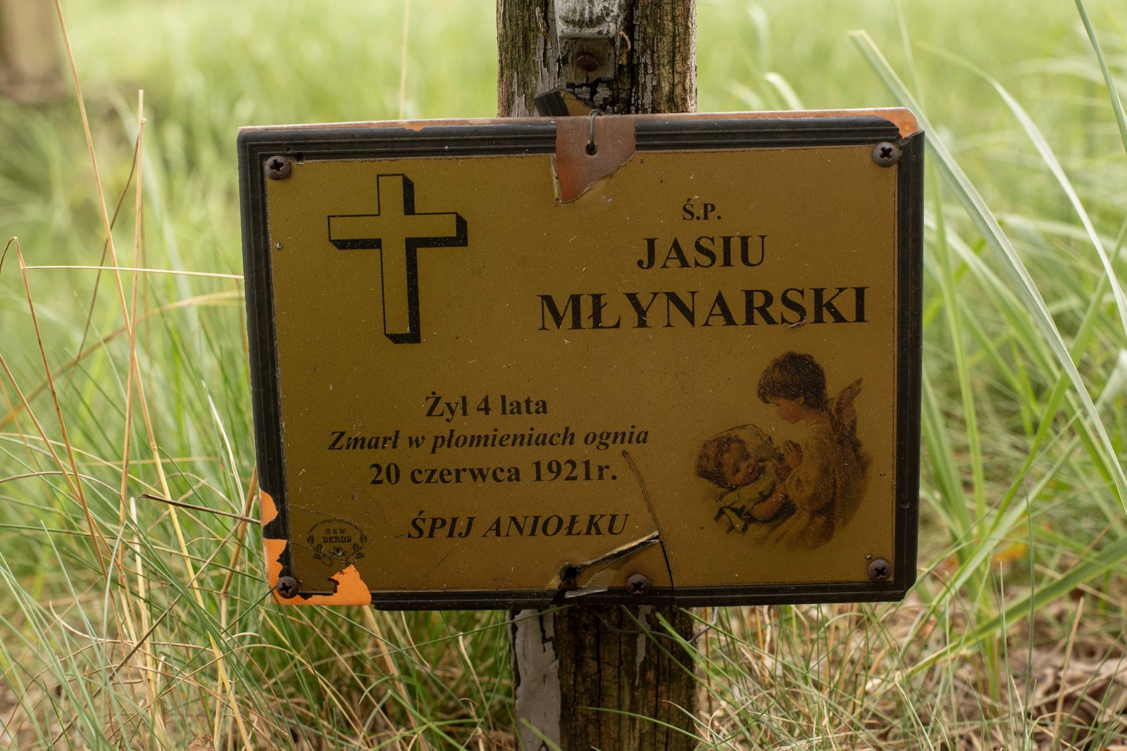 Nagrobek: Jan "Jasiu" Młynarski